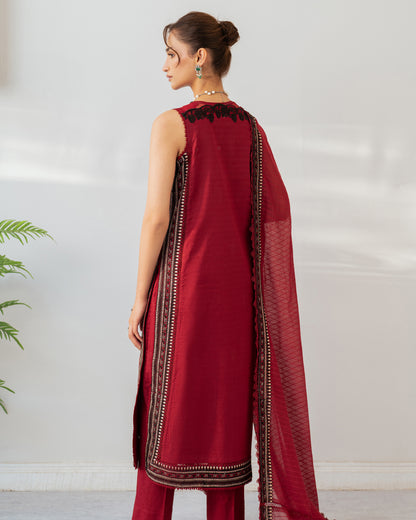 Sera Lawn by Mahnur – SP-09 – Red | Luxury Embroidered Suit
