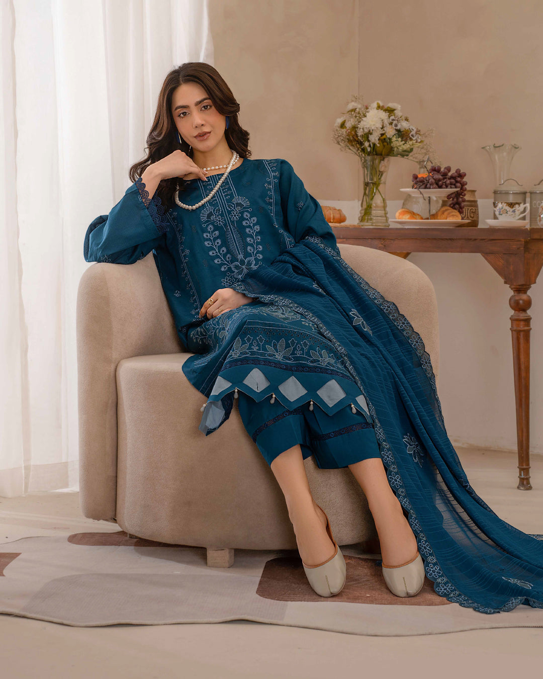 Dyed Lawn Embroidered Suit with Bamber Motif & 4-Side Lace Dupatta – Ocean Blue
